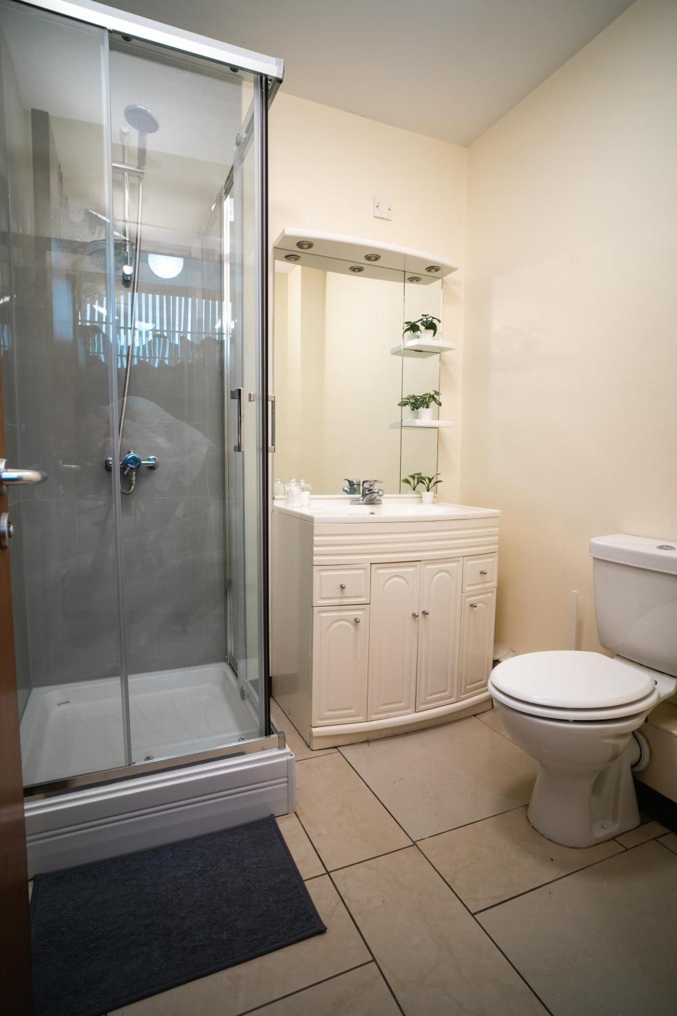 Central Duplex Apartment In Belfast City Centre Экстерьер фото