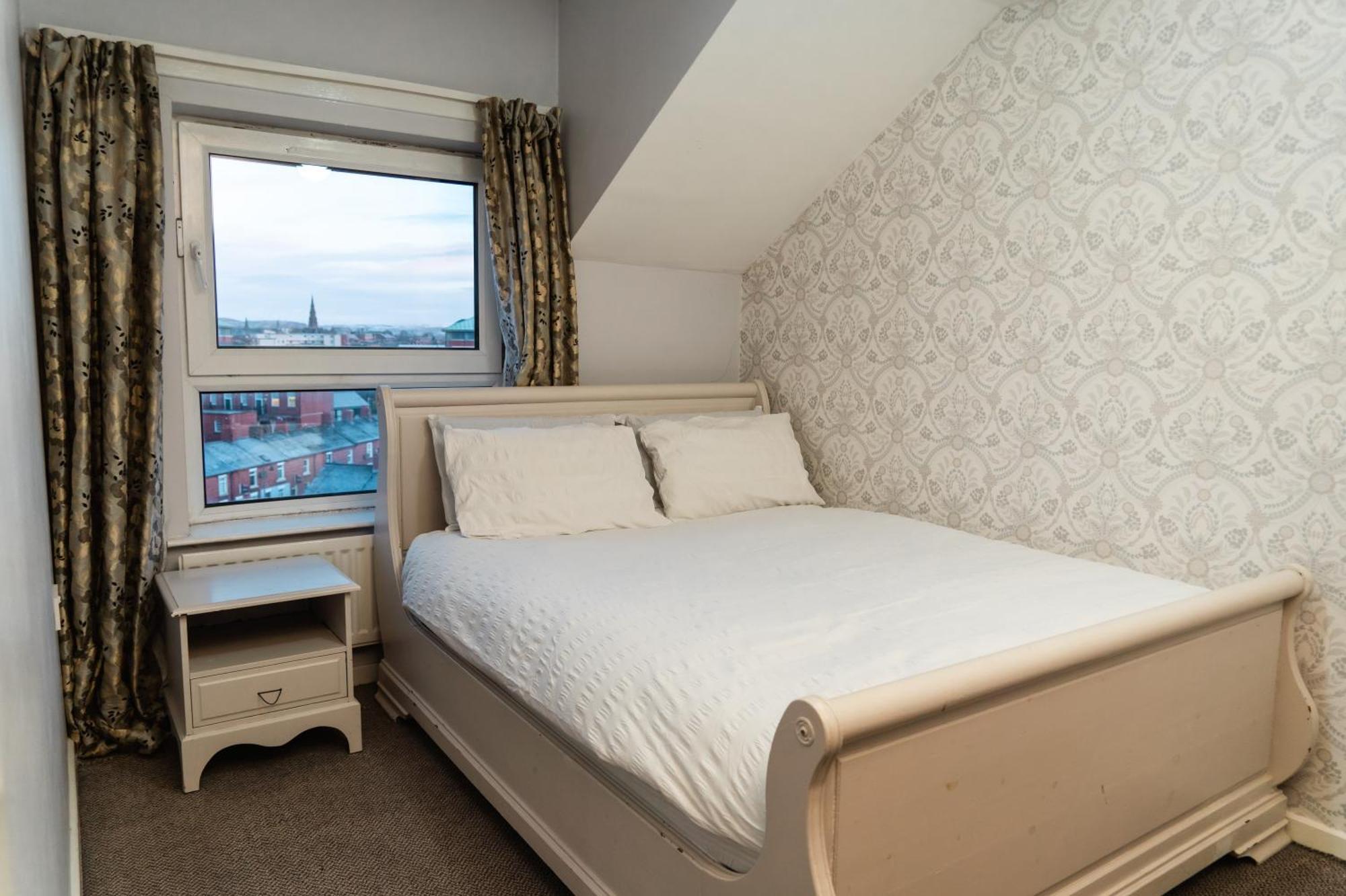 Central Duplex Apartment In Belfast City Centre Экстерьер фото