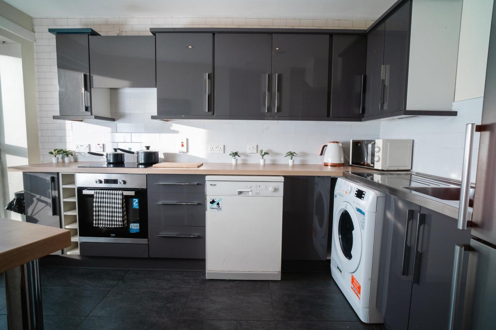 Central Duplex Apartment In Belfast City Centre Экстерьер фото